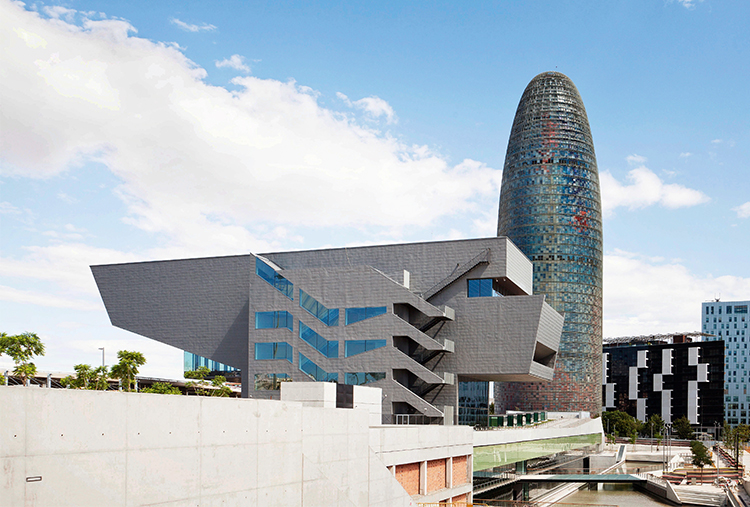 The Museu del Disseny in Barcelona: For five days, the building played host to the Creator Space tour. (photo)