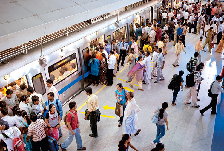 Megaproject: After the expansion of the metro in Delhi, India, over 270 stations along approximately 330 kilometers of rail will run below the city. (Photo)